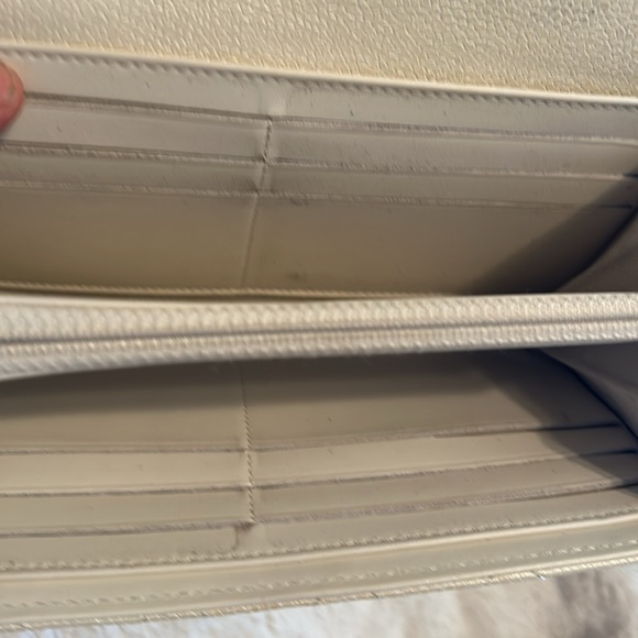 Chanel Pearly Caviar Quilted Large Classic Wallet with COA - Picture 7 of 12